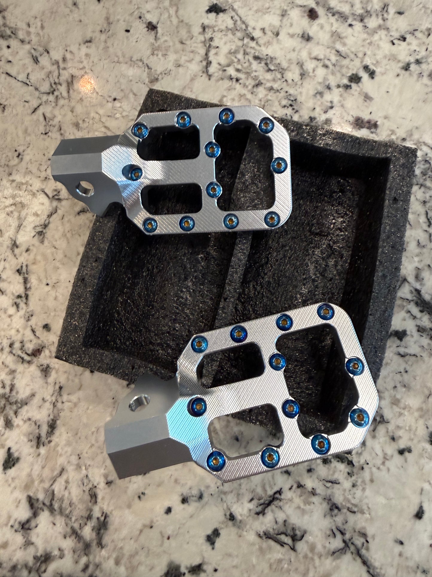 E-Moto Foot Pegs Titanium Bolts-Chrome