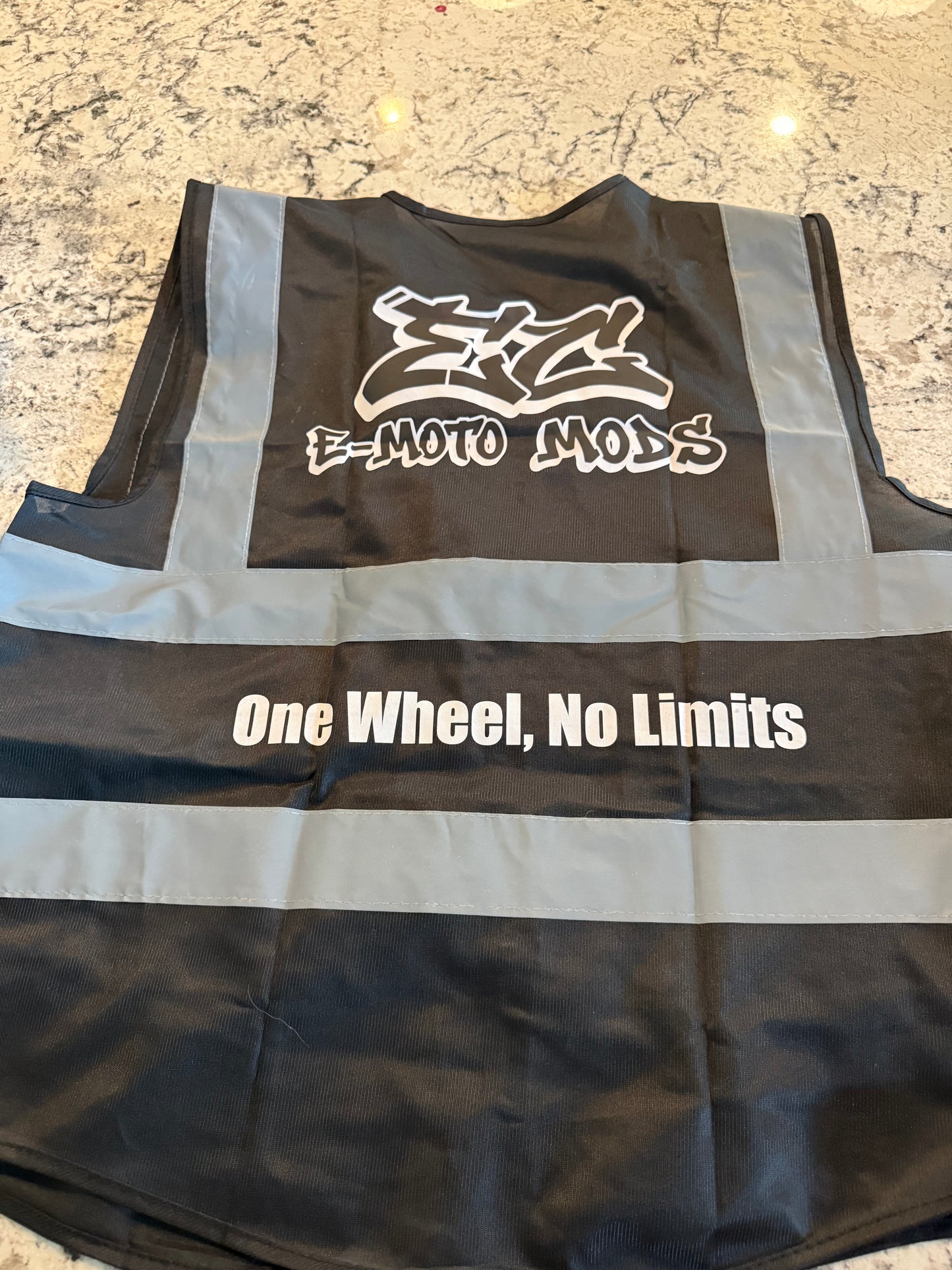 EC E-Moto Mods reflective vest for night riding