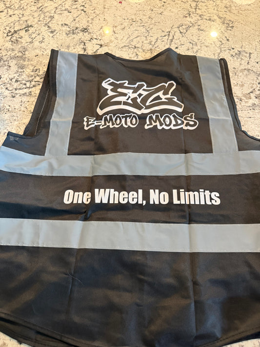 EC E-Moto Mods reflective vest for night riding