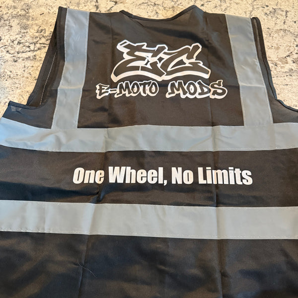 EC E-Moto Mods reflective vest for night riding
